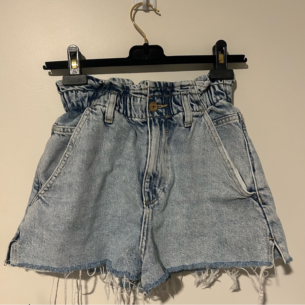 ZARA jean shorts, US size 4, with stretchy waistband!